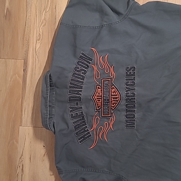 Harley Davison shirt sleeve - Picture 4 of 14